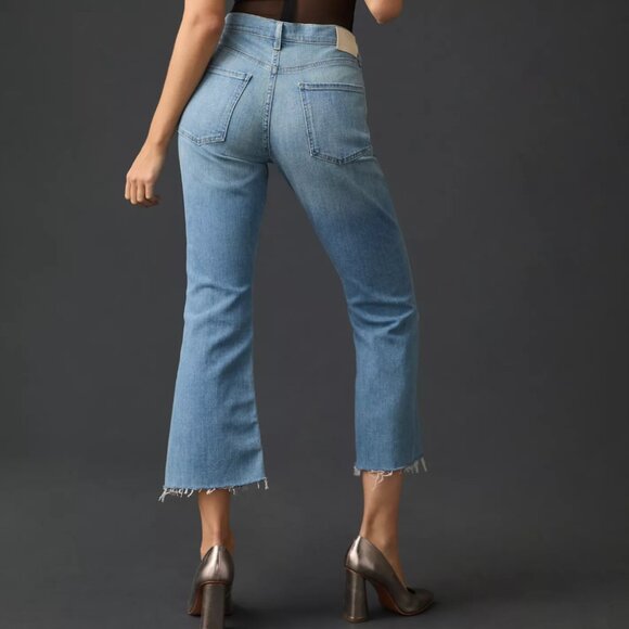 LIKE NEW Citizens of Humanity Isola Cropped Flaired Jeans - Picture 4 of 9